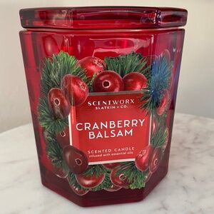 ** NEW  ** Scentworx Slatkin + Co. Cranberry Balsam Scented Candle 14.5 ounce
